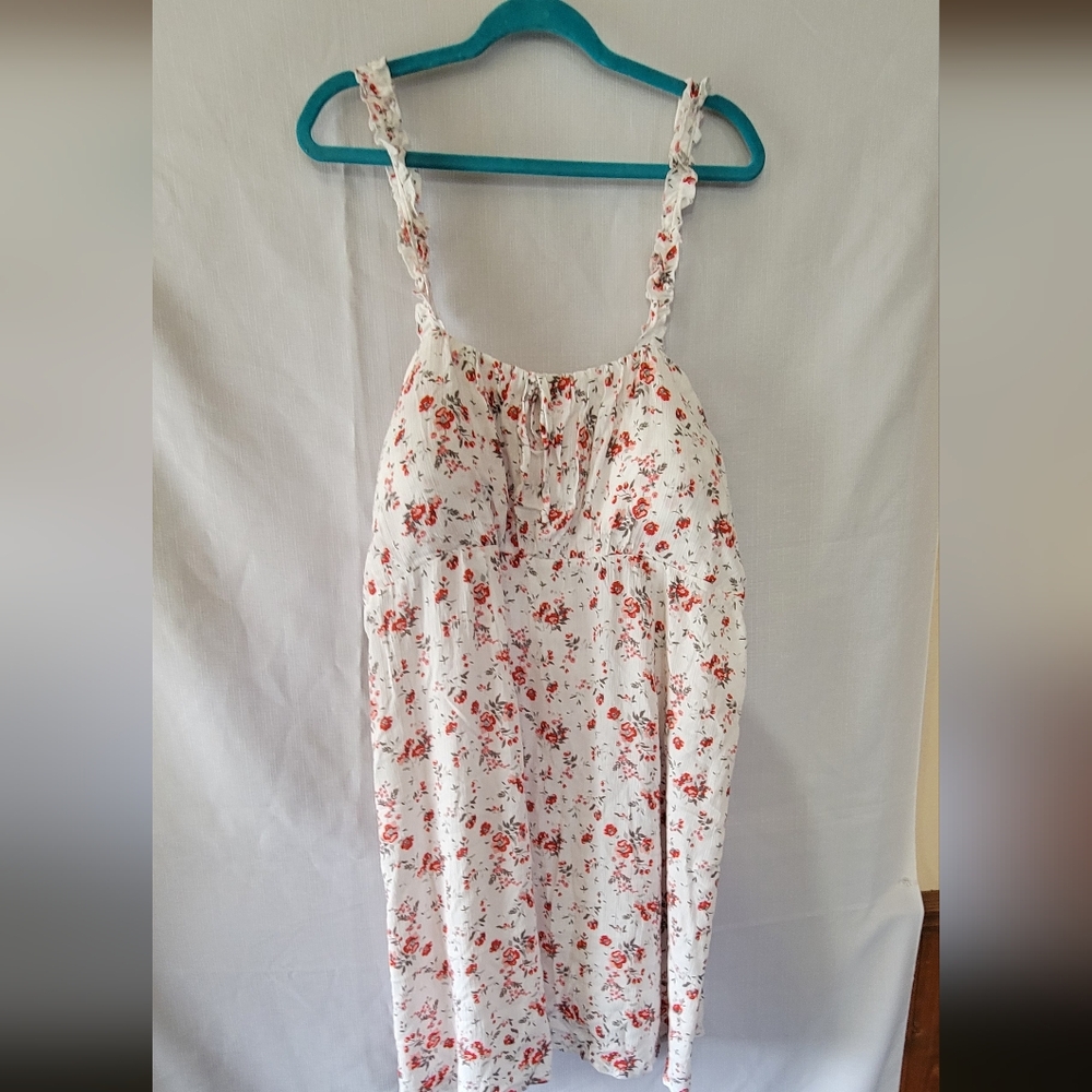 Womens Wallflower Dress White Floral 3X Removable Pads